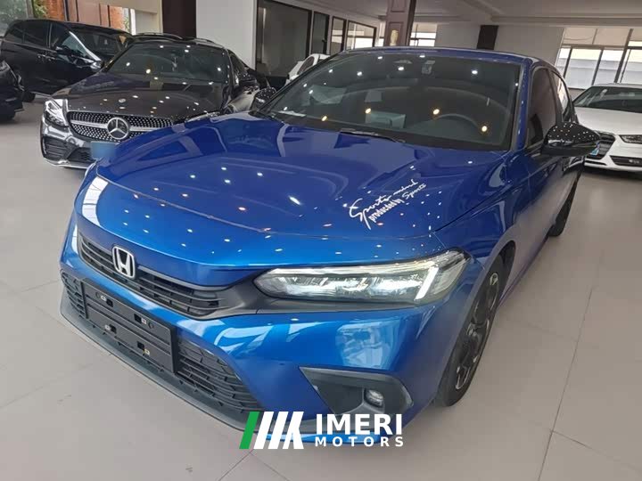 Honda Civic 240TURBO CVT Fuel Dynamic Edition