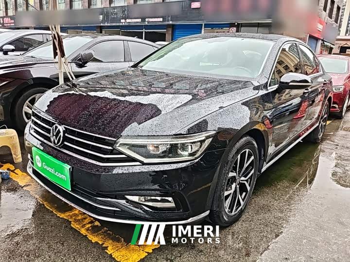 Volkswagen Magotan 330TSI DSG Advance