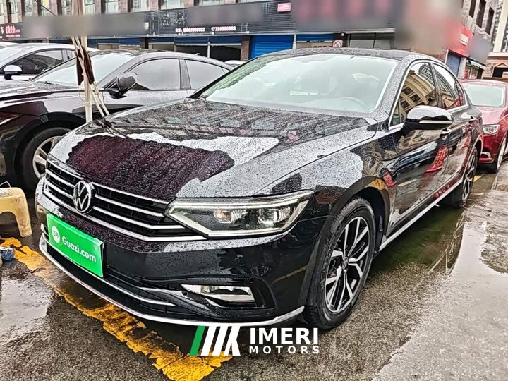 Volkswagen Magotan 330TSI DSG Advance