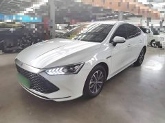 BYD Qin PLUS Glory Edition DM-i 55KM Leading - ფოტო 2