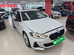 BMW 1 Series 120i M Sport Night Edition - ფოტო 4