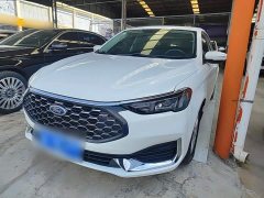 Ford Fiesta 1.5L Automatic Platinum Edition - ფოტო 2