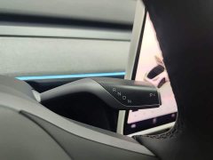 Tesla Model Y Rear-Wheel Drive - ფოტო 14