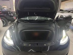 Tesla Model Y Rear-Wheel Drive - ფოტო 20