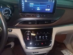 Buick GL8 Land Executive Cabin 652T Luxury - ფოტო 13