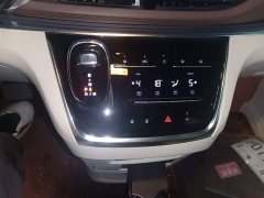 Buick GL8 Land Executive Cabin 652T Luxury - ფოტო 14
