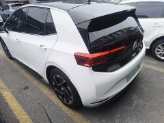 Volkswagen ID.3 Outstanding Edition - ფოტო 5