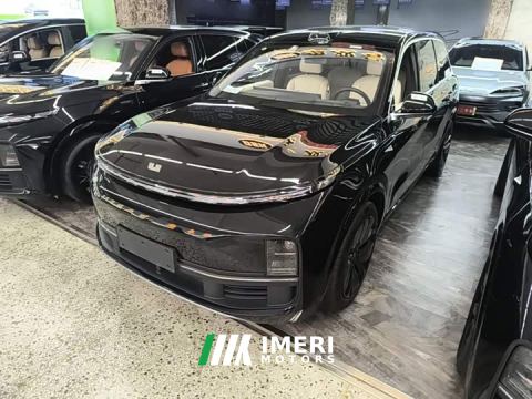 2022 Li Auto L9 Max
