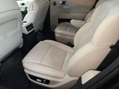 Li Auto L9 Max - ფოტო 17
