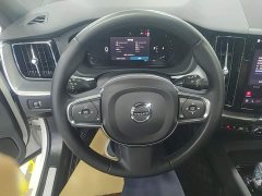 Volvo XC60 B5 AWD Smart Luxury Edition - ფოტო 11