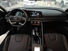 Hyundai Elantra 2023 1.5L CVT GLX Elite - ფოტო 10