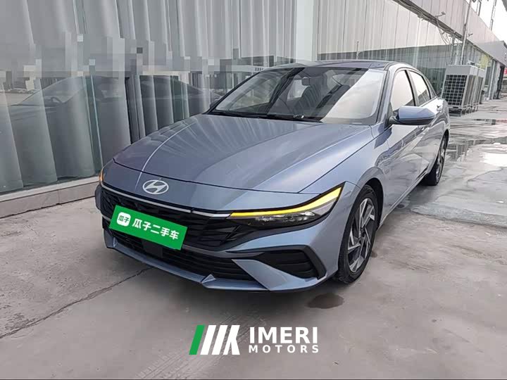 Hyundai Elantra 1.5L CVT Luxury