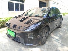 Li Auto i6 Two-Wheel Drive Standard - ფოტო 2