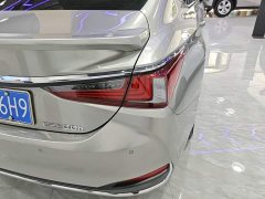 Lexus ES 2022 300h Excellence Edition - ფოტო 8
