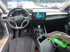 SAIC MG i5 2021 1.5L CVT Platinum Edition - ფოტო 10