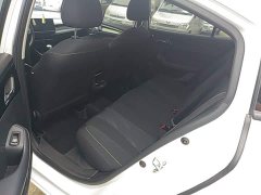 SAIC MG i5 2021 1.5L CVT Platinum Edition - ფოტო 17