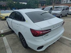 SAIC MG i5 2021 1.5L CVT Platinum Edition - ფოტო 5