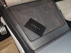 Tesla Model 3 High Performance All-Wheel Drive - ფოტო 9