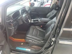 Honda Odyssey 2.0L e:HEV Luxury - ფოტო 15