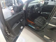 Honda Odyssey 2.0L e:HEV Luxury - ფოტო 16