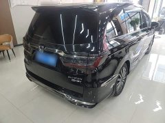 Honda Odyssey 2.0L e:HEV Luxury - ფოტო 7