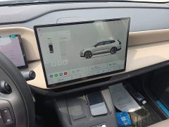 Volvo XC70 Plug-in Hybrid 2026 Two-Wheel Drive Long Range Core - ფოტო 13