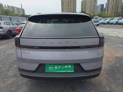 Volvo XC70 Plug-in Hybrid 2026 Two-Wheel Drive Long Range Core - ფოტო 6