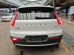 Volvo XC40 B3 Smart Remote Luxury Edition - ფოტო 6
