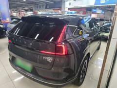 Volvo XC70 Plug-in Hybrid 2026 Two-Wheel Drive Long Range Core - ფოტო 7