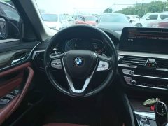BMW 5 Series 530Li Leading Edition Luxury Package - ფოტო 11