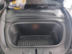 Tesla Model Y Standard Range RWD - ფოტო 20