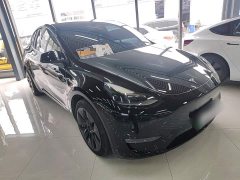 Tesla Model Y Standard Range RWD - ფოტო 4