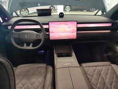NIO ES8 2026 Six-Seat Executive Luxury Edition - ფოტო 10