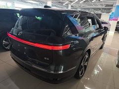 NIO ES8 2026 Six-Seat Executive Luxury Edition - ფოტო 7