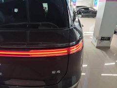 NIO ES8 2026 Six-Seat Executive Luxury Edition - ფოტო 8