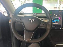 Tesla Model Y Rear-Wheel Drive - ფოტო 11