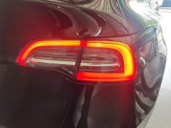 Tesla Model Y Rear-Wheel Drive - ფოტო 8