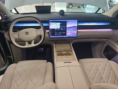 NIO ES8 2026 Six-Seat Executive Luxury Edition - ფოტო 10