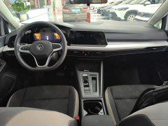 Volkswagen Golf 200TSI DSG - ფოტო 10