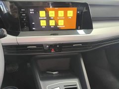 Volkswagen Golf 200TSI DSG - ფოტო 13