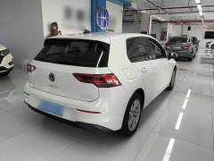 Volkswagen Golf 200TSI DSG - ფოტო 7