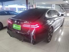 BMW 5 Series 530Li Premier M Sport Package - ფოტო 7