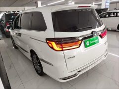 Honda Elysion 2022 2.0L e:HEV Luxury Prestige Edition - ფოტო 5