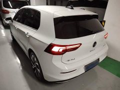 Volkswagen Golf 300TSI Pro - ფოტო 5