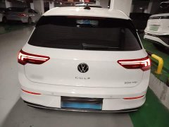 Volkswagen Golf 300TSI Pro - ფოტო 6