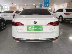 Volkswagen Bora 200TSI DSG Comfort Pro - ფოტო 6