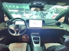 BYD Dolphin Smart Drive 410km Fashion Edition - ფოტო 10