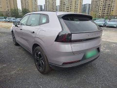 Volvo XC70 Plug-in Hybrid 2026 Two-Wheel Drive Long Range Core - ფოტო 5