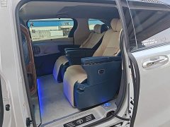 Toyota Sienna 2021 2.5L Hybrid Comfort Edition - ფოტო 17