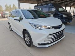 Toyota Sienna 2021 2.5L Hybrid Comfort Edition - ფოტო 4